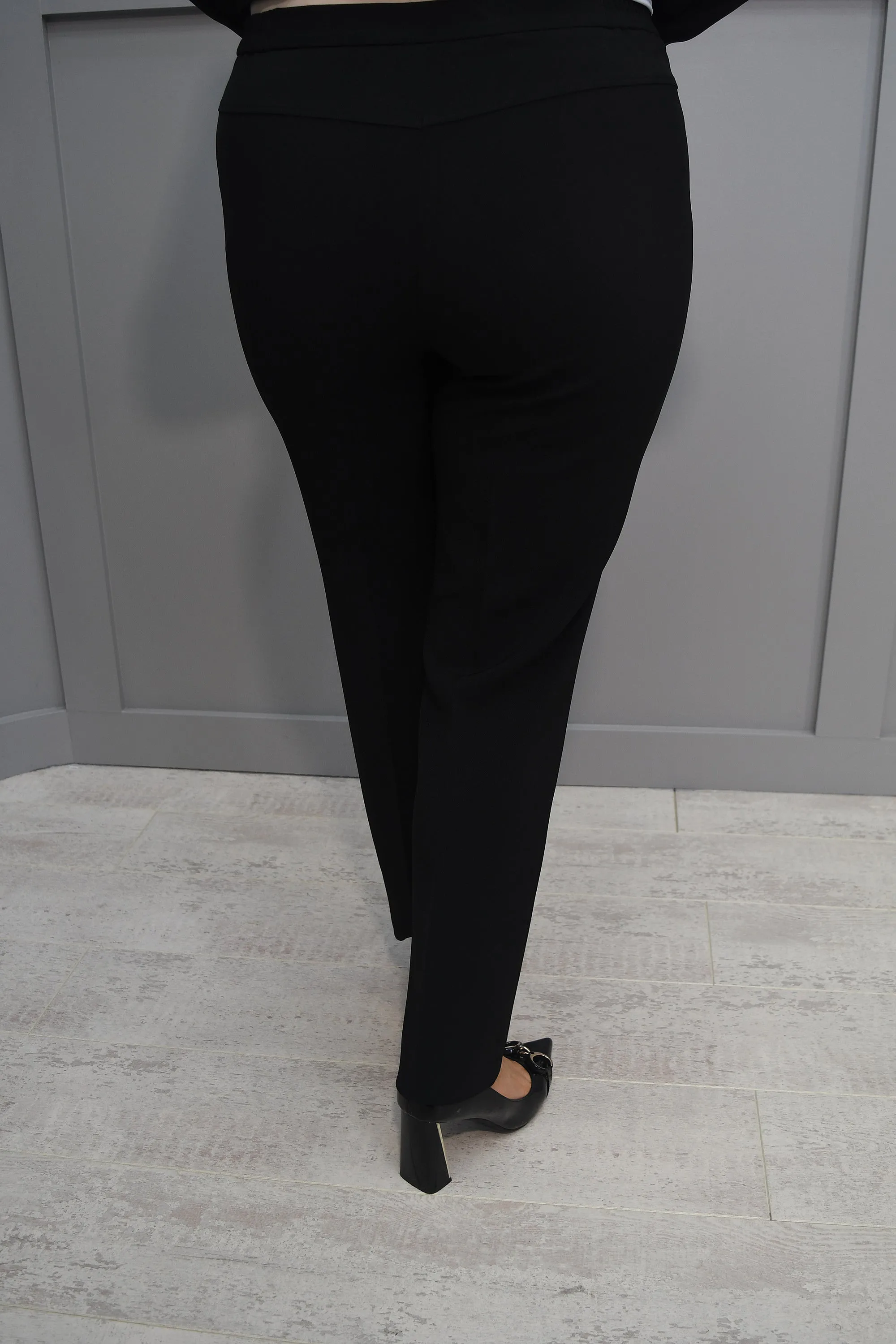 Avalon Black Penny Trouser with Matte Black Button - Penny 309