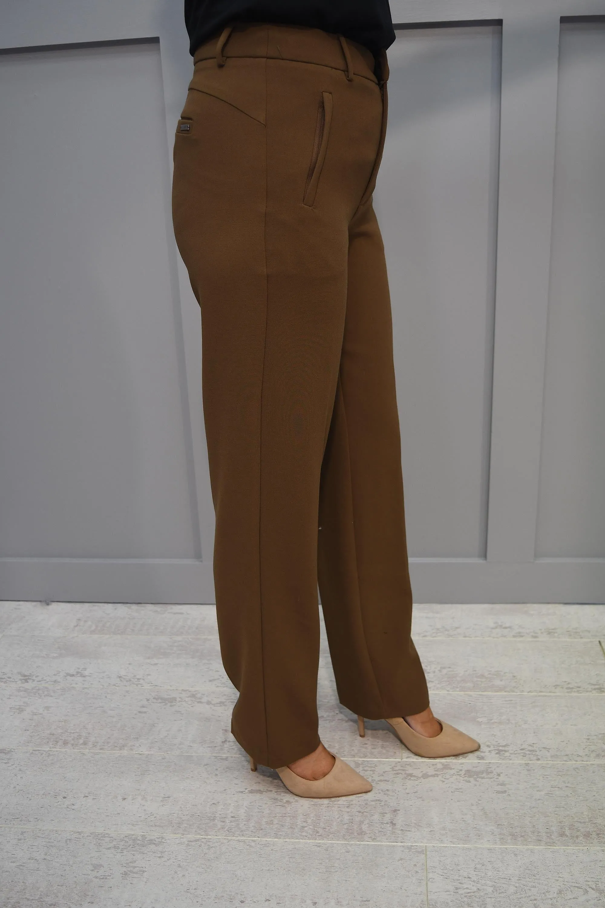 Cro Bronze Straight Leg Suzanne Trouser - 6362 326 562