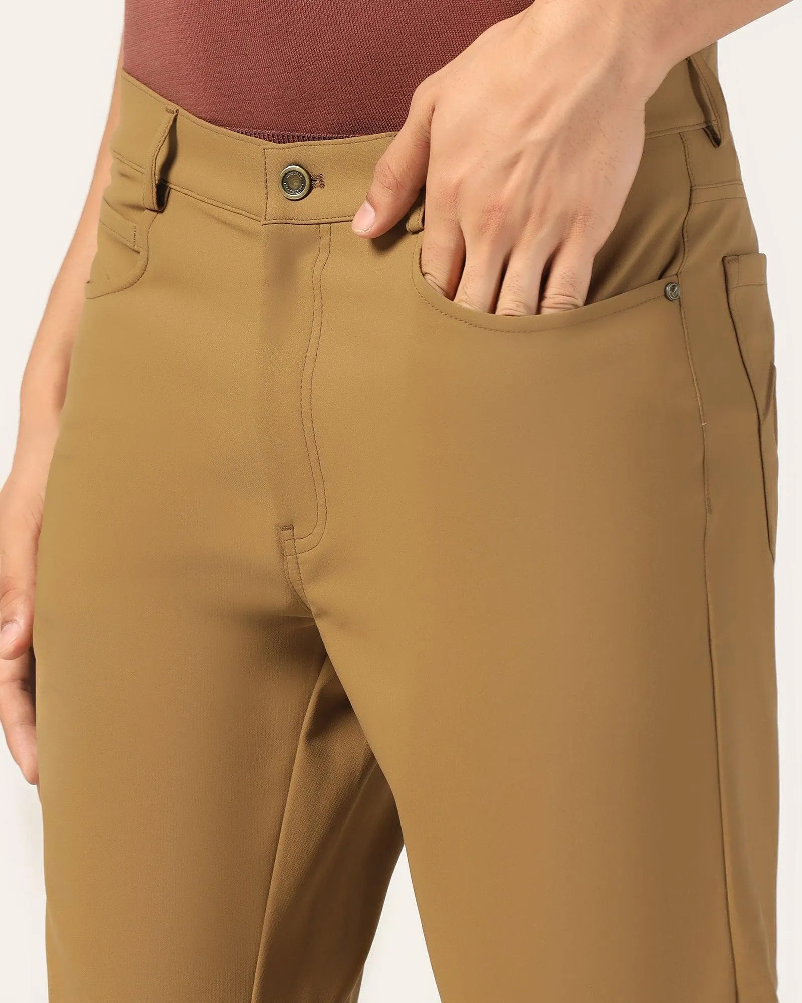 TechPro Slim Comfort Casual Khaki Solid Khakis - Gogg